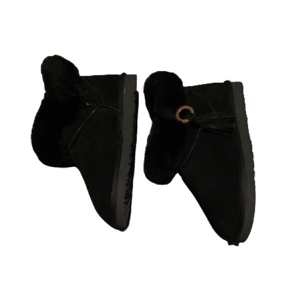 LAMO FOOTWEAR Black Suede Lambs Wool Booties Sz US 6 BNWT NO BOX - Picture 7 of 11